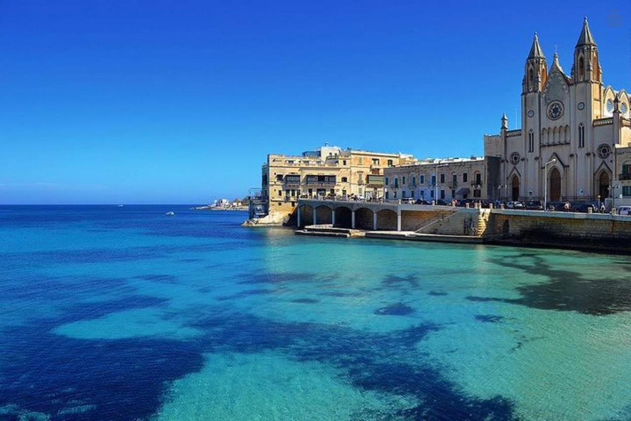 Modern 3 Bedroom Apartment In Central Sliema Ngoại thất bức ảnh