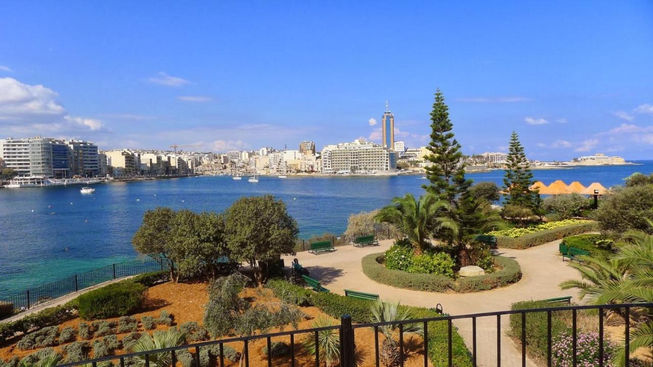 Modern 3 Bedroom Apartment In Central Sliema Ngoại thất bức ảnh