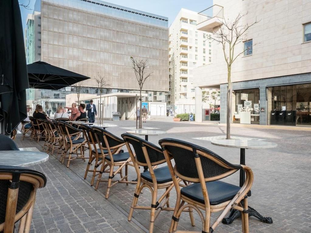 Modern 3 Bedroom Apartment In Central Sliema Ngoại thất bức ảnh